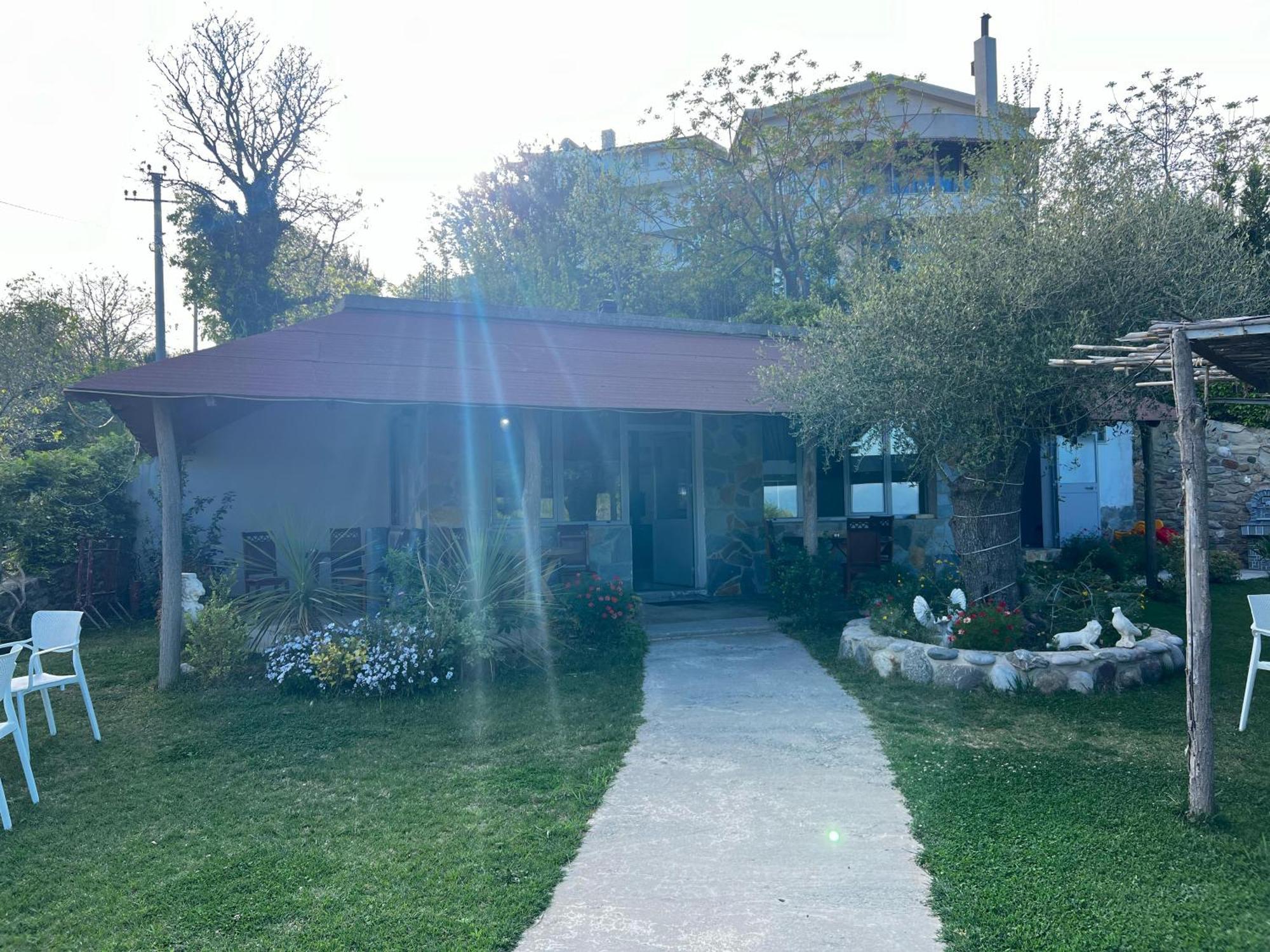 Hotel Restorant Olti Shetaj Kültér fotó